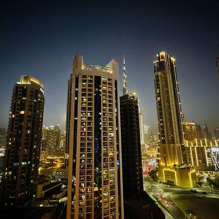 Urban King Bed With Burj Khalifa View & Dubai Mall Buitenkant foto